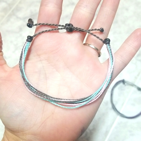 String Bracelets - Picture 9 of 16